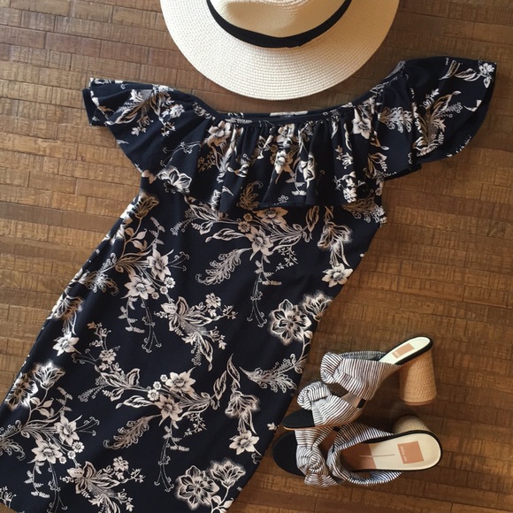 off the shoulder ruffle dress - Picture 3 of 8